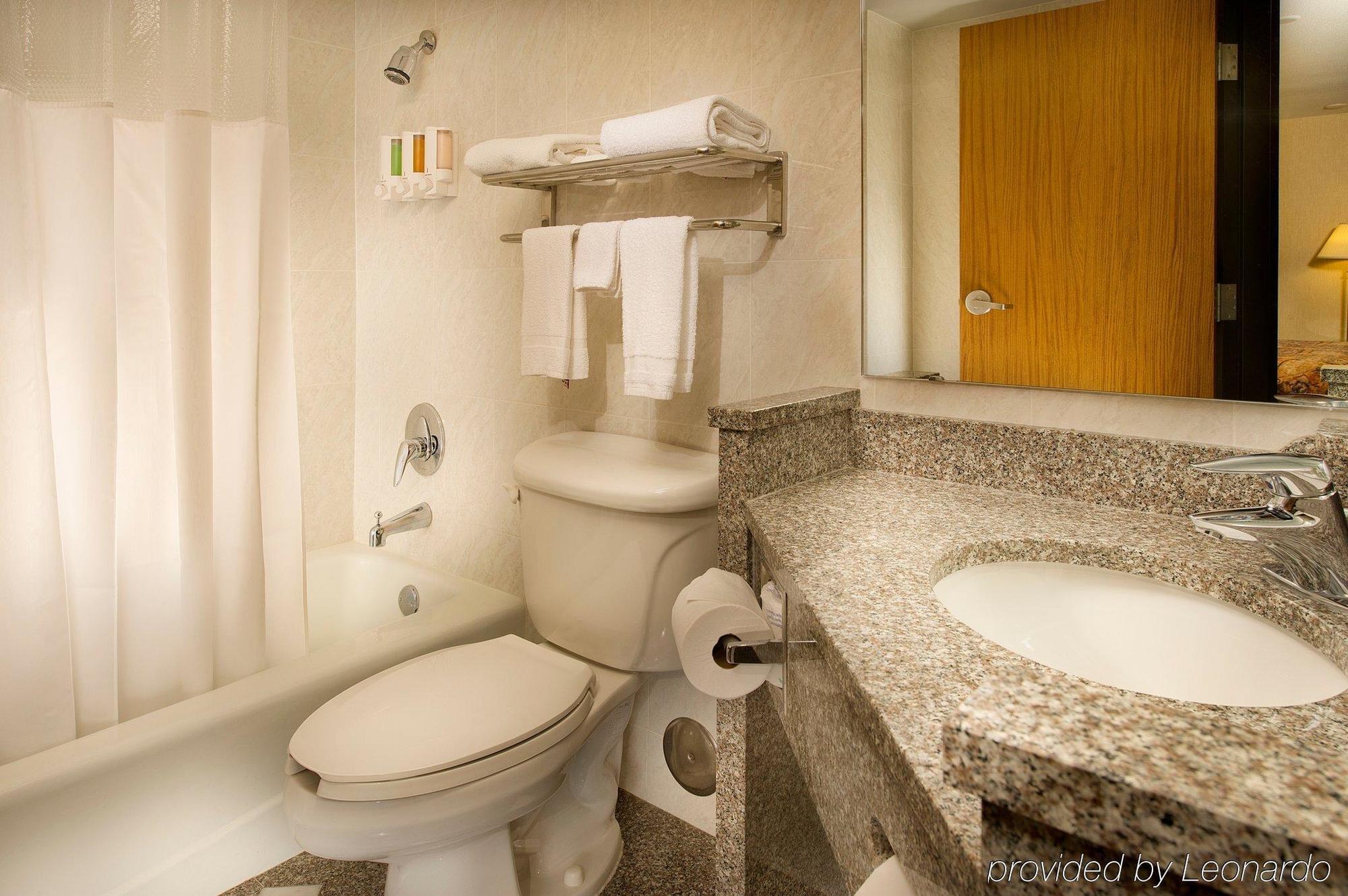 Pear Tree Inn Kansas City Overland Park Силвър Спринг Екстериор снимка