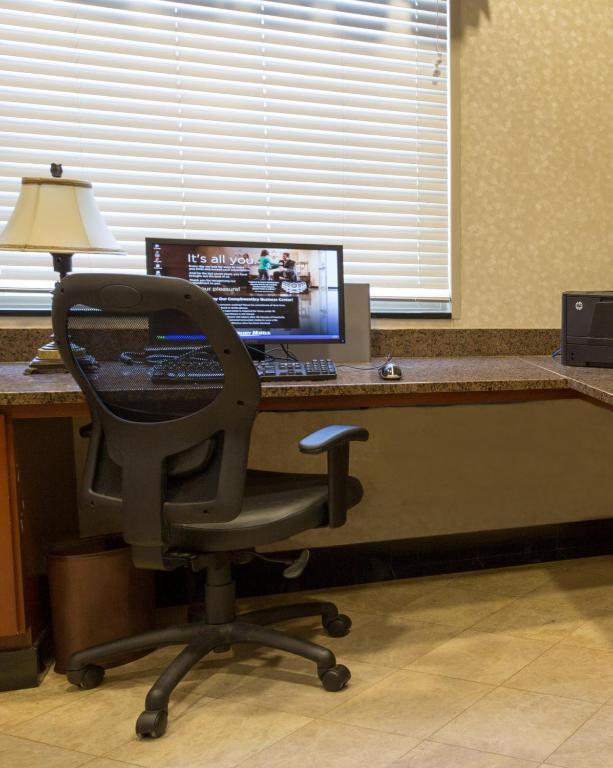 Pear Tree Inn Kansas City Overland Park Силвър Спринг Екстериор снимка